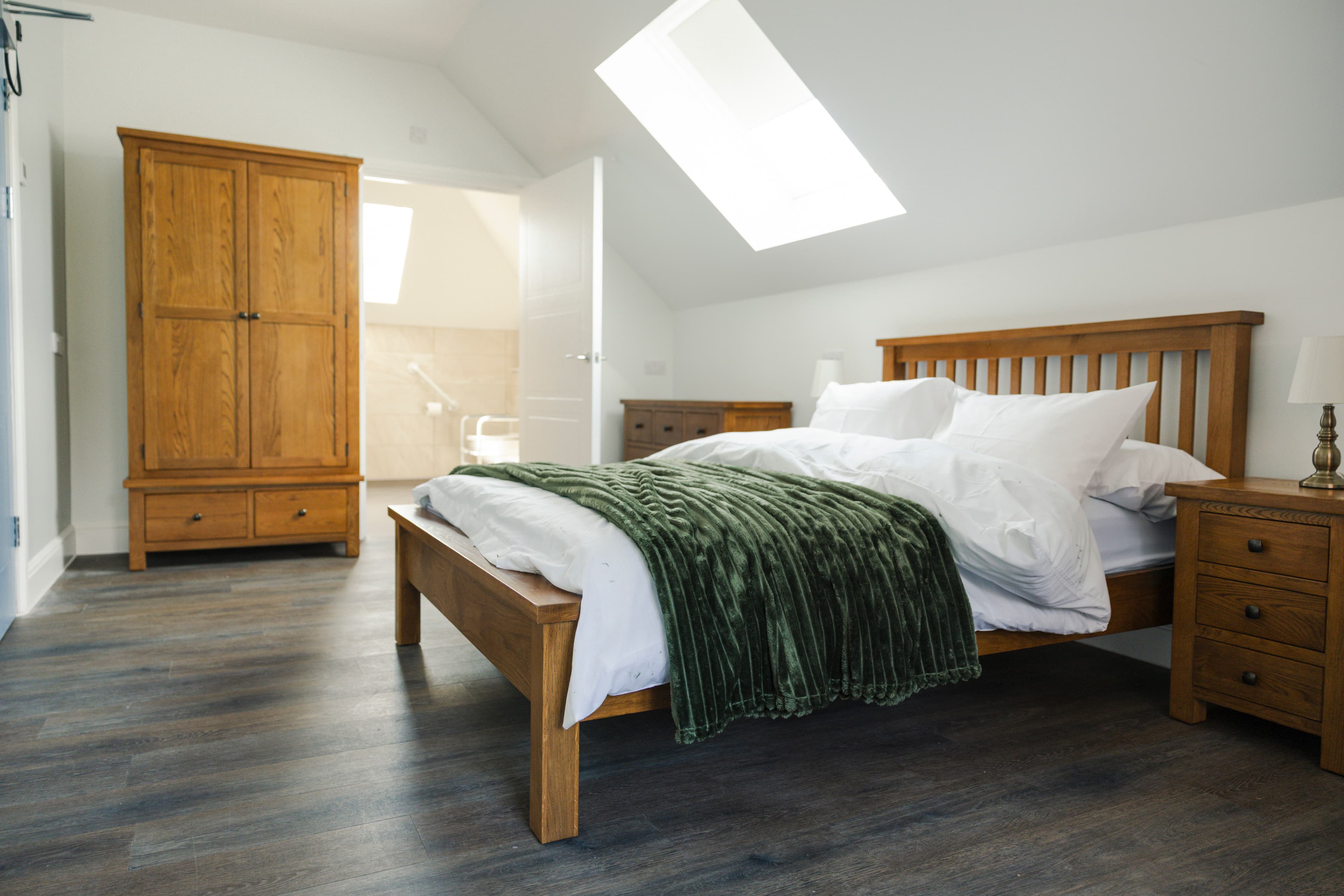 Bradfield Manor Double Private Room bedroom