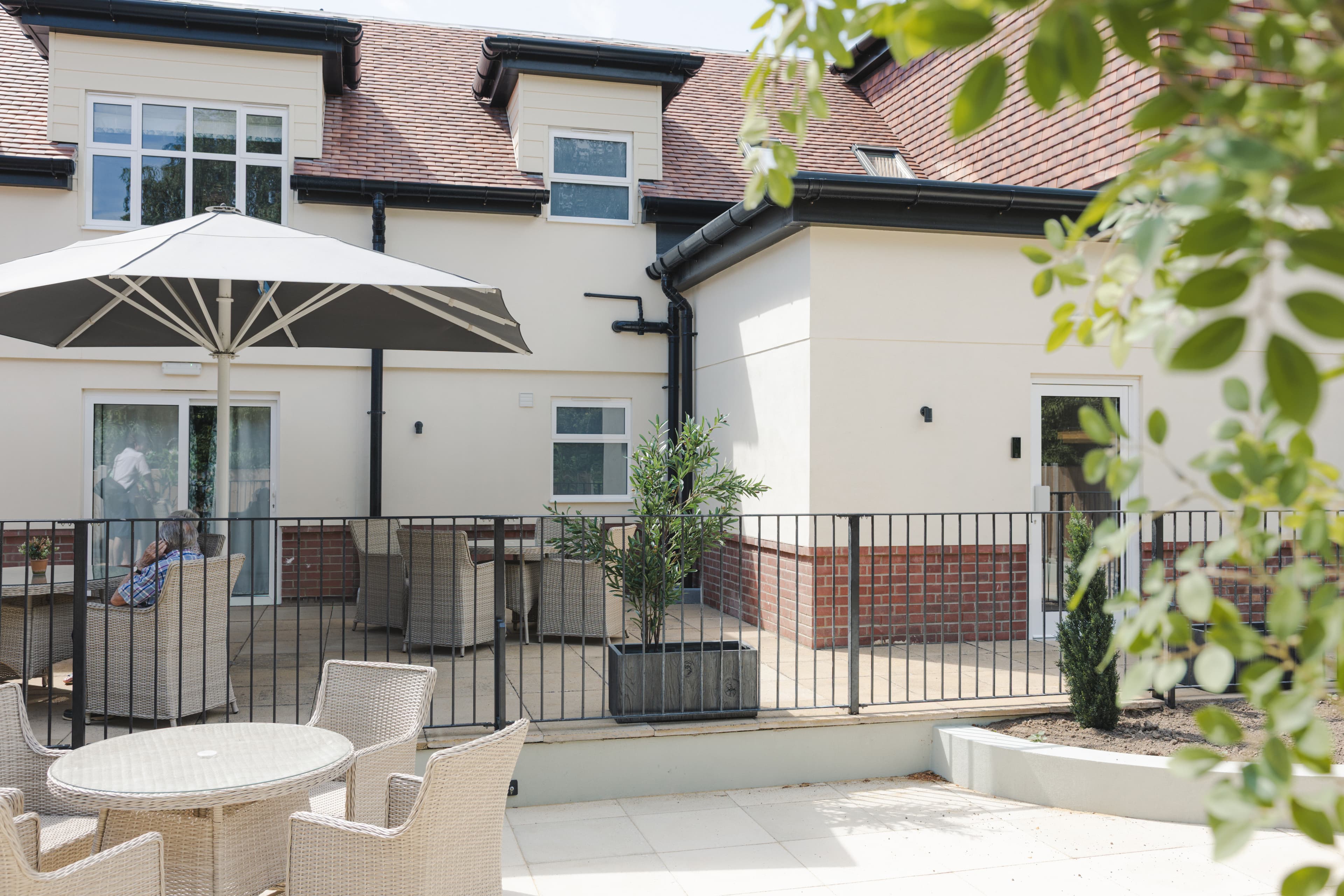 Bradfield Manor garden terrace